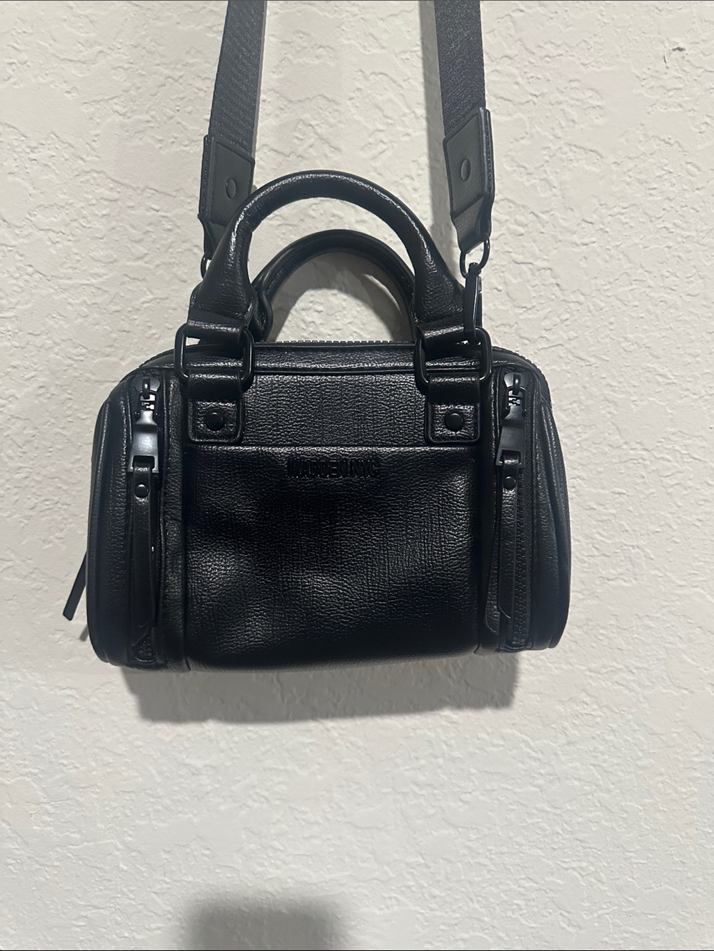 MADDEN NYC Black Leather Mini Messenger Bag with Detachable Strap